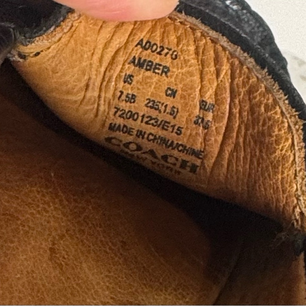 Coach Amber Driving Loafers Black Pebbled Leather Moccasins Women's 7.5B - Picture 9 of 10